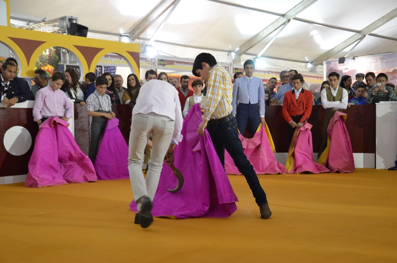 Exhibición de Toreo de Salón en la feria del Toro de Olivenza