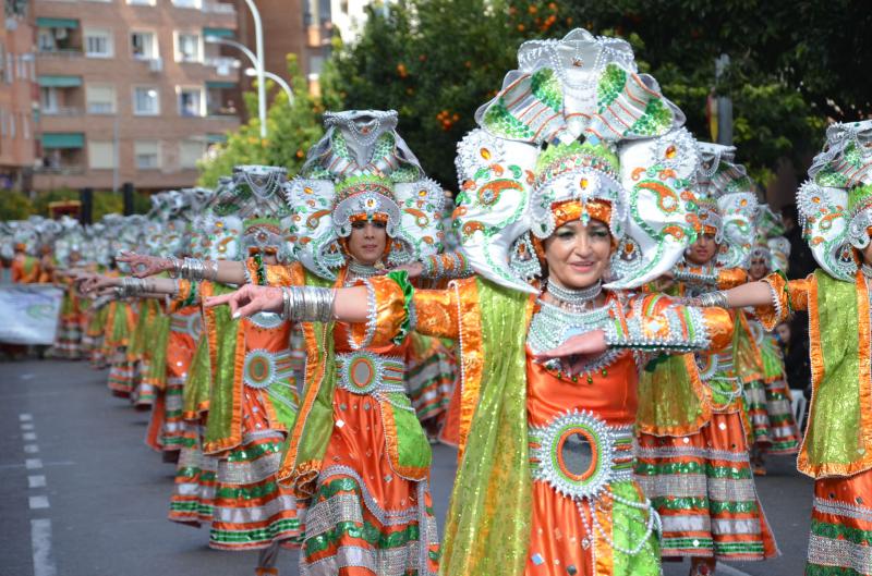 Las 40 mejores imágenes grupales del Desfile de Comparsas, parte 1