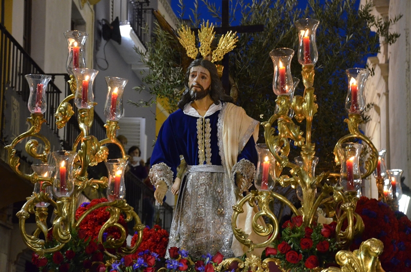 Las mejores imágenes del Lunes Santo en Badajoz - Parte I