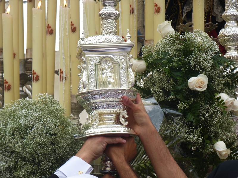 Las mejores imágenes del Viernes Santo en Badajoz