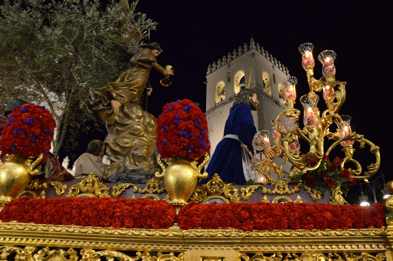 Las mejores imágenes del Lunes Santo en Badajoz - Parte II