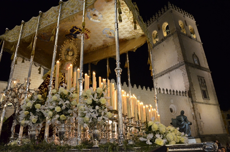 Las mejores imágenes del Martes Santo pacense - Parte II