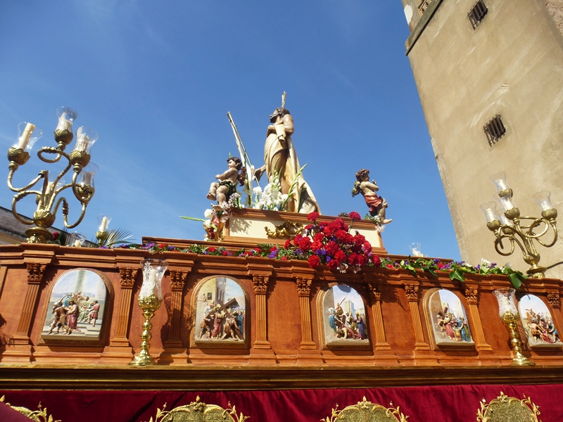 Las mejores imágenes del Cristo Resucitado de Badajoz