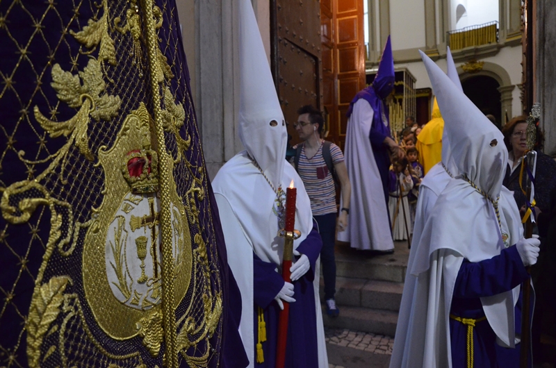 Las mejores imágenes del Lunes Santo en Badajoz - Parte I