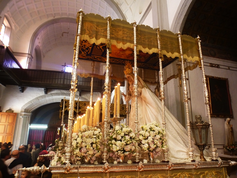 Las mejores imágenes del Cristo Resucitado de Badajoz