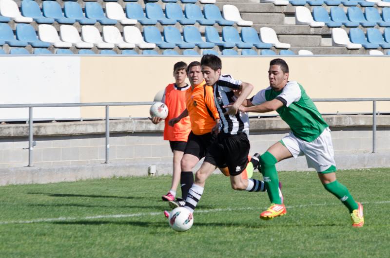 El CD. Badajoz vence al Brocense y espera la liguilla