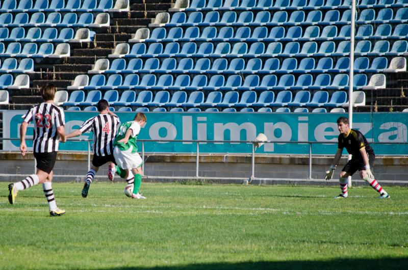 El CD. Badajoz vence al Brocense y espera la liguilla El CD. Badajoz vence al Brocense y espera la liguilla