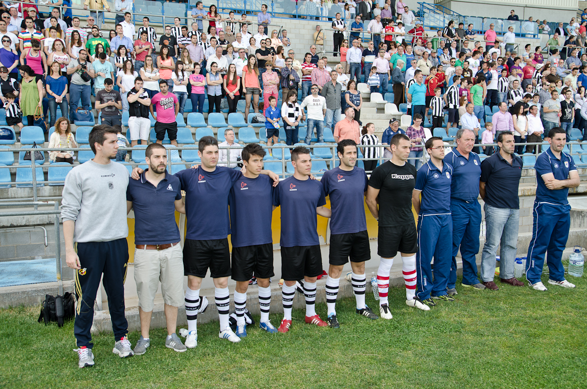 El CD. Badajoz vence al Brocense y espera la liguilla