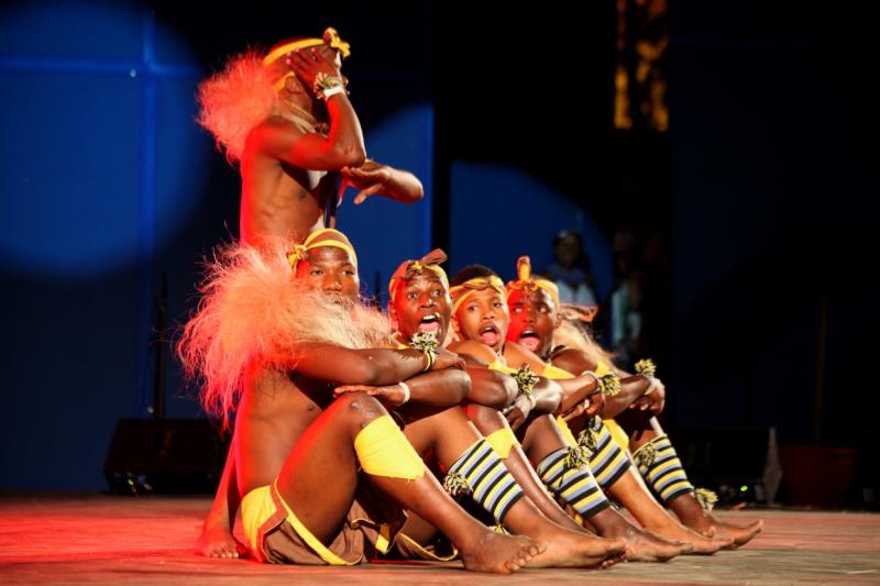 Espectacular actuación de Sudáfrica en el Festival Folklórico Internacional de Badajoz Espectacular actuación de Sudáfrica en el Festival Folklórico Internacional de Badajoz