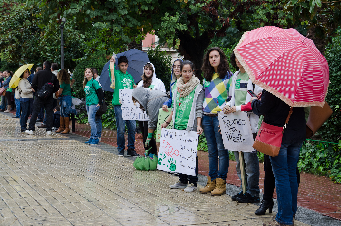 Cadena humana en Badajoz contra la Ley Wert