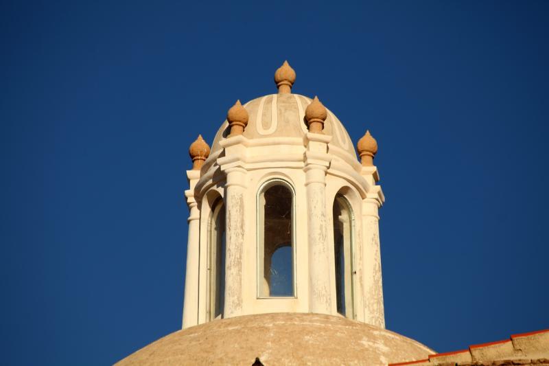 Mirando hacia arriba en Badajoz I