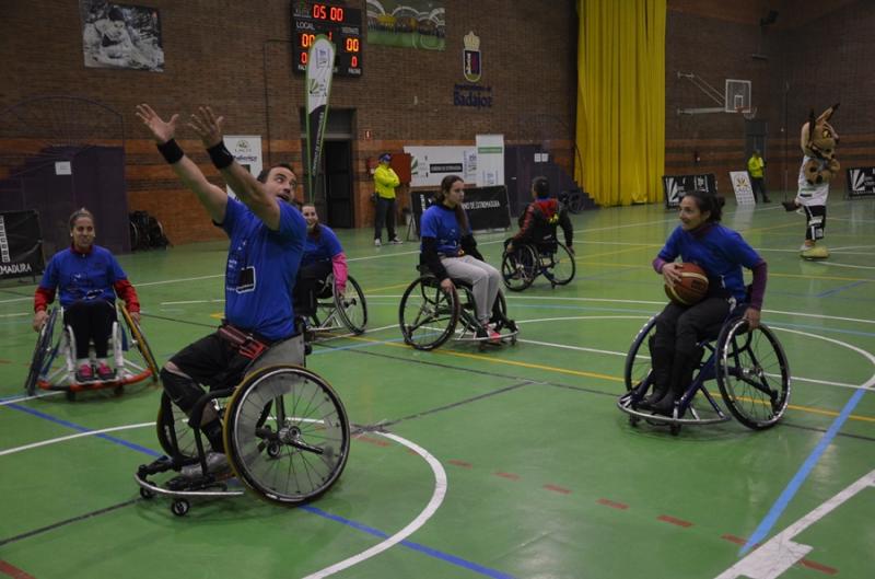 Celebrado con éxito el torneo benéfico de baloncesto en silla de ruedas