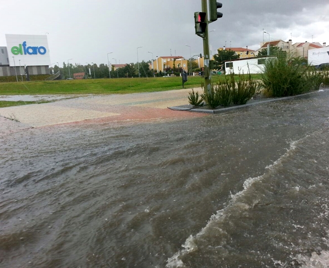 Imágenes de las intensas lluvias en Badajoz