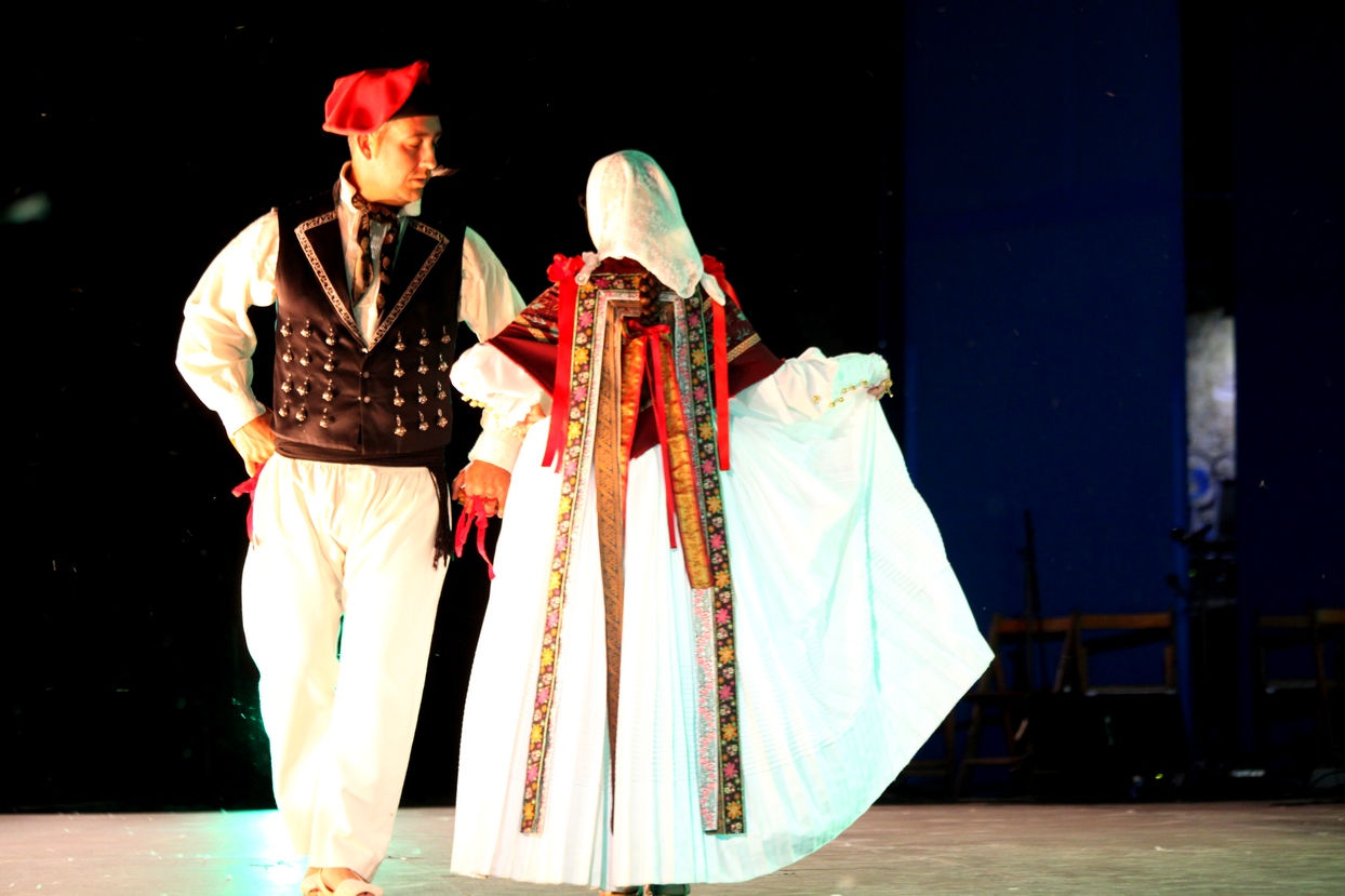 Espectacular actuación de Sudáfrica en el Festival Folklórico Internacional de Badajoz Espectacular actuación de Sudáfrica en el Festival Folklórico Internacional de Badajoz
