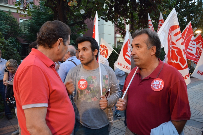 Imágenes de la manifestación contra el trabajo precario en Badajoz