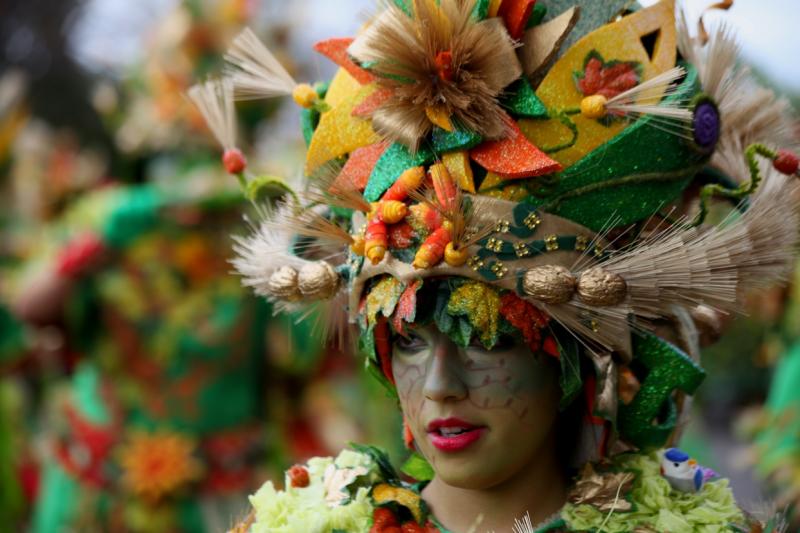 Los mejores primeros planos del Desfile de Comparsas del Carnaval de Badajoz 2013