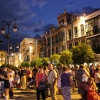 La Noche en Blanco abarrota, por cuarto año consecutivo, el Casco Antiguo de Badajoz