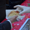 Miles de pacenses se toman el roscón de reyes en Badajoz