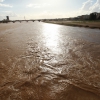 El caudal del Guadiana en Badajoz alcanza al Paseo Fluvial