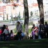 Mayores y niños buscan el tesoro perdido en la Alcazaba