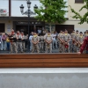 La lluvia respeta el toque de retreta militar