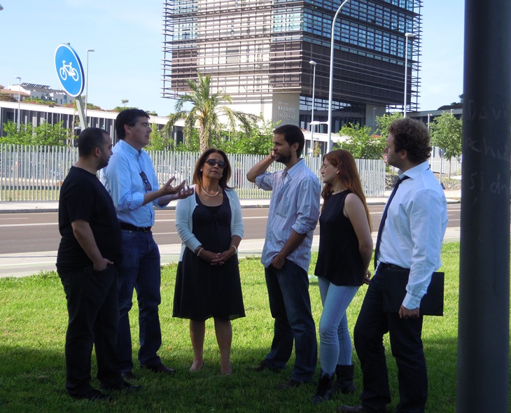 Podemos se reúne con expertos economistas