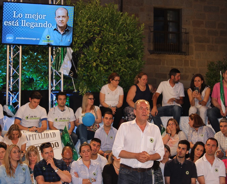Monago: &quot;el PSOE no ha pagado la Renta Básica a ni una sola persona mientras gobernó&quot;