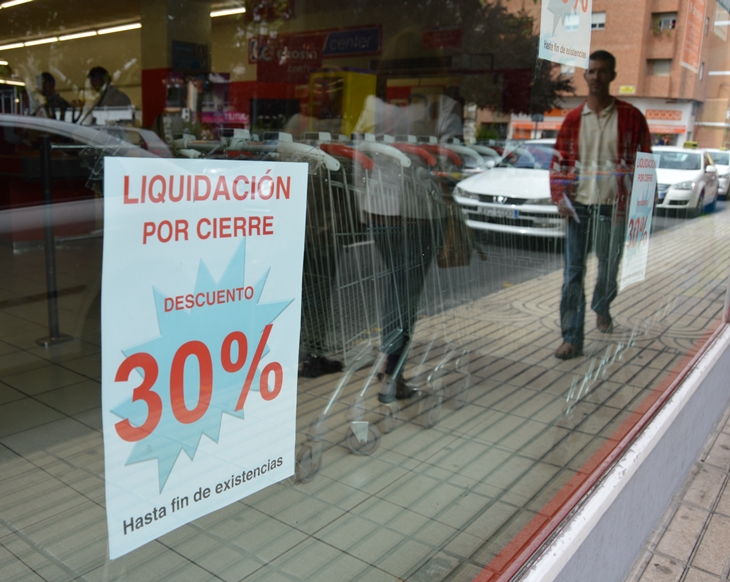 Eroski deja el mítico supermercado del Paseo de San Francisco