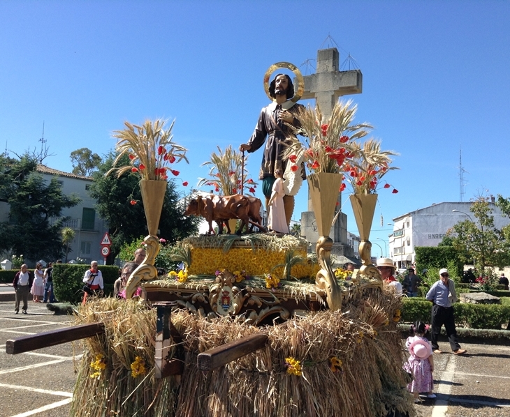 Valencia de Alcántara, repleta, en honor a San Isidro Labrador