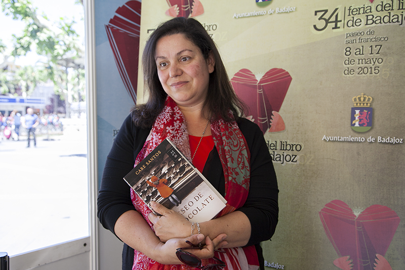 “Conexo” y “Deseo de chocolate” presentadas en la Feria del Libro de Badajoz