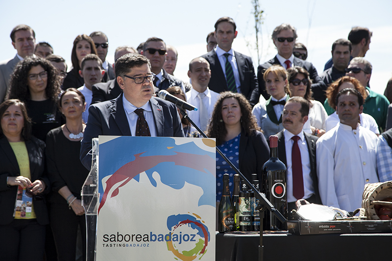 Presentado el club de producto gastronómico &#39;Saborea Badajoz&#39;