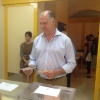 Manzano (Adelante Badajoz) vota en el casco antiguo de Badajoz