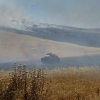 Un incendio amenaza una barriada de Badajoz