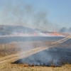 Un incendio amenaza una barriada de Badajoz