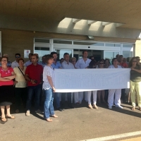 Segunda concentración a las puertas del Hospital de Talarrubias