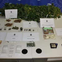 Desmantelan un “punto negro” de venta de droga en Cáceres