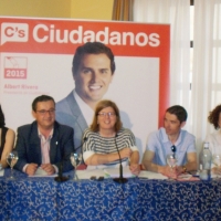 Domínguez (C’s): “Más importante que el AVE son los recortes en Sanidad o Educación del PP”