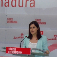 Rosiña: “Monago denuncia a la gente débil que reclama sus derechos”