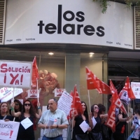 Trabajadores de &#39;Los Telares&#39; se concentran para exigir sus nóminas