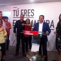 Fernández Vara recupera la Junta, aunque depende de Podemos