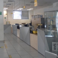 Masivo seguimiento en la primera de las tres huelgas generales en Correos