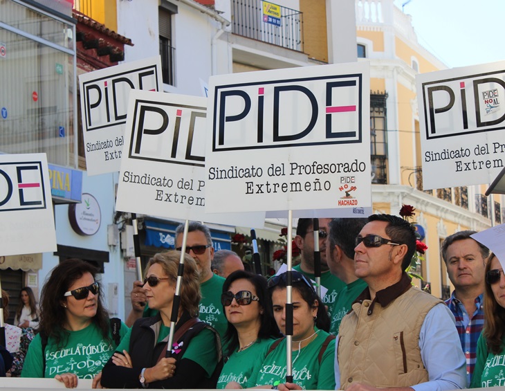 El sindicato del profesorado exige una mejora de condiciones laborales