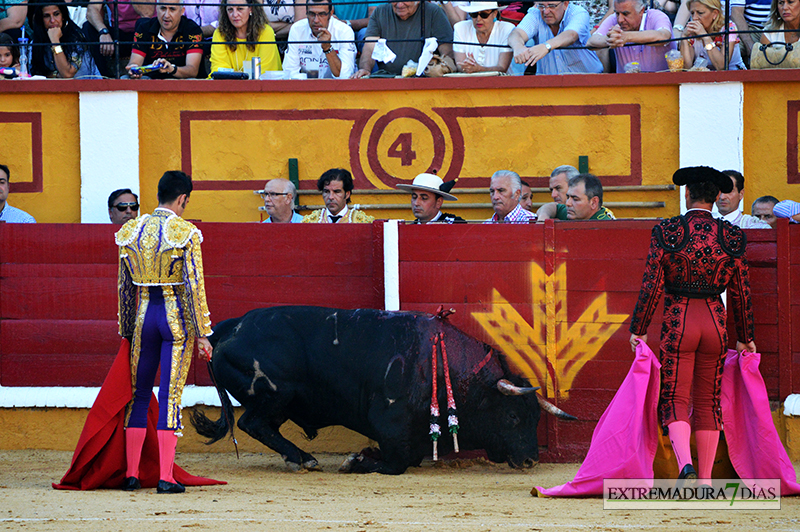 Imágenes de la primera corrida de la Feria de San Juan 2015