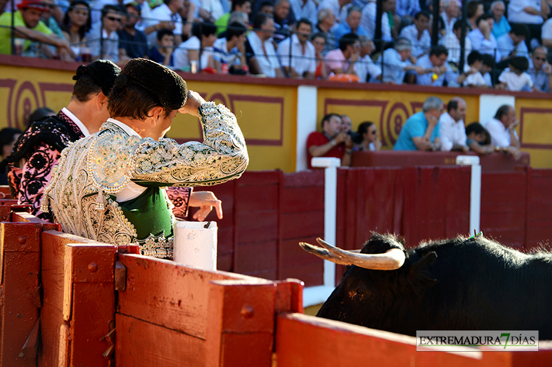 Imágenes de la primera corrida de la Feria de San Juan 2015