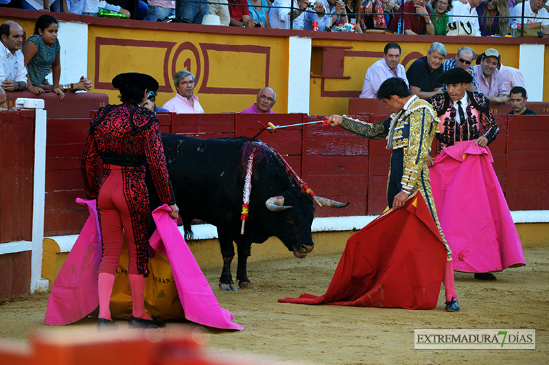 Imágenes de la primera corrida de la Feria de San Juan 2015