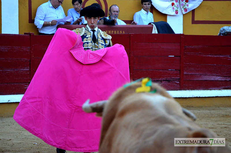 Imágenes de la primera corrida de la Feria de San Juan 2015