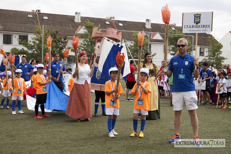 Da comienzo el Mundialito de Fútbol en Badajoz