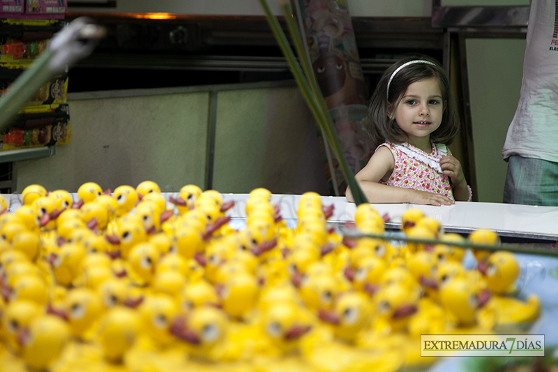 Caras de alegría en la apertura de la Feria de San Juan - Badajoz 2015