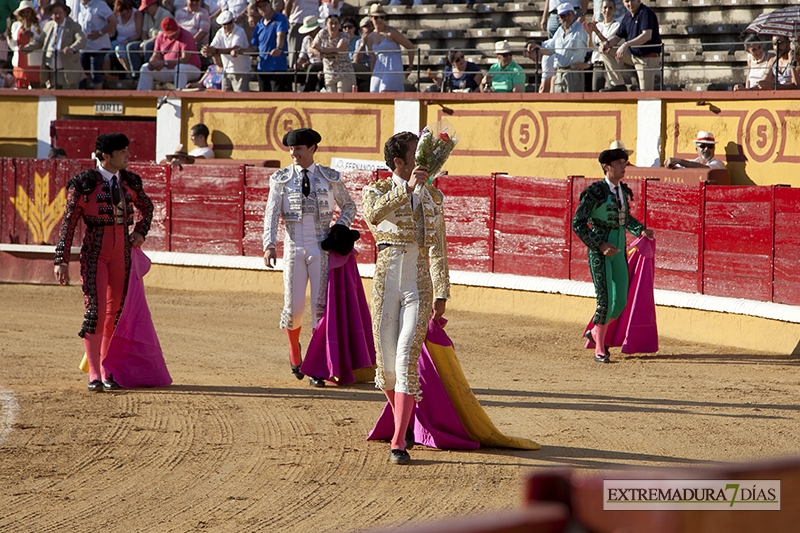 FOTOS de la NOVILLADA de la Feria de San Juan 2015