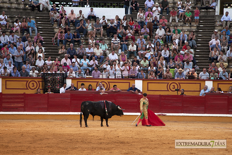 FOTOS de la NOVILLADA de la Feria de San Juan 2015